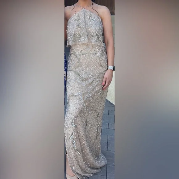 Aidan Mattox Cold-Shoulder Beaded Light